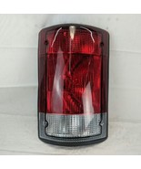 BLEM TYC 11500880 For Ford Econoline Excursion LH Tail Light For 5C2Z134... - $403.46 MXN
