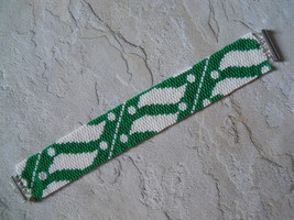 Bracelet, Green &amp; White &quot;Batik Geometric&quot; Motif, Peyote Stitch, Tube Clasp - £31.17 GBP