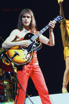 Yes Steve Howe on Stage 1970&#39;s 24x18 Poster - £19.29 GBP