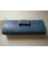ADRIENNE VITTADINI BLUE EMBOSSED GATOR SKIN HARD CASE CLUTCH NEW WITH TAGS - €22,35 EUR
