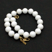 MONET vintage knotted bead bracelet - white glass gold-tone sister clasp 8&quot; - £14.38 GBP