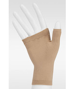 Juzo Helastic Hand Gauntlet with Thumb Stub 18-21mmHg Beige Size III - $443.34 MXN