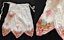Vintage Apron Half White Pink Rose Floral Made with Hankies Romantic Cot... - $45.86 CAD