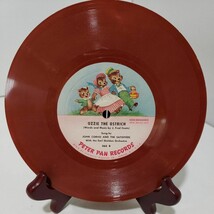 Vintage 1950&#39;s red Vinyl 78 Record Ozzie The Ostrich/ Bimbo - $8.33