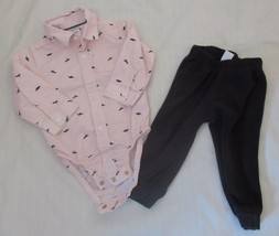 Baby Boys lot of 2 Carter&#39;s size 12 mos - $3.99