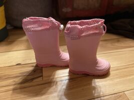 Weather Spirits Girls Boots Size 6 With Removable Wool Liner - $6.93