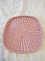 Vintage Tupperware®  Pink Servalier 8&quot; Square Storage Lid  #837-6 - $16.75