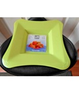 New Paragon Plastic Large Serving Platter 18.5 x 18.5 1.8 Tall New - $7.91
