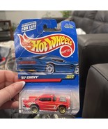 1:64th Scale &#39;57 Chevy Diecast Car By Hotwheels - $151.42 MXN