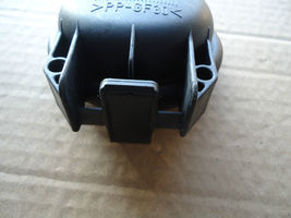 00-06 w215 MERCEDES CL500 CL55 CL600 XENON HEADLIGHT HIGH BEAM BULB COVER LID image 5