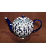 Russian Lomonosov design Forget Me Not Cobalt Blue bone china teapot. - $2,518.51 MXN