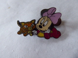 Disney Trading Broches Mickey Mouse &amp; Amis Bébé Store Boîte - Minnie Avec Kitty - £12.87 GBP