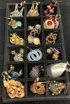 18 sets Vintage Pierced Earrings Mostly Dangle - $15.39 CAD