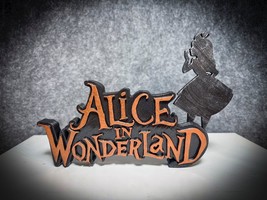 Alice in Wonderland Action Figure Nerd Geek Gift Collection Film Rare Fa... - $520.80 MXN