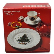 Nikko Happy Holidays 12 Piece Dinnerware Set Christmas Tree Some Crazing In Box - £59.81 GBP