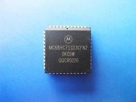 50pcs MC68HC711D3CFN2, 2MHz MCU, Freescale 100% Brand New!! - $1,200.00