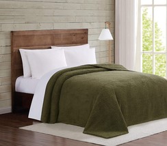 Brooklyn Loom Marshmallow Sherpa Bed Blanket, King, Olive Green - £32.94 GBP