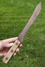 LARGE Butcher Knife 15&quot; vintage COPPER PINS Carbon Steel PRIMITIVE wood - $917.81 MXN