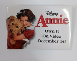Vintage Disney Presents Annie Promotional Movie Pin Button Limited Edition - $8.75 CAD