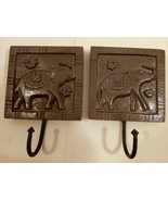 Set of 2 Wooden Hand-Carved Elephant Hanger Wall Decor - £11.67 GBP