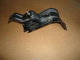 00-06 w215 MERCEDES CL500 CL55 CL600 LOWER RADIATOR MOUNTING BRACKET image 2