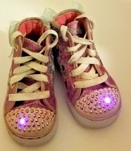 Girls Skechers Twinkle Toes Sneakers High Top Size 5 - $12.61