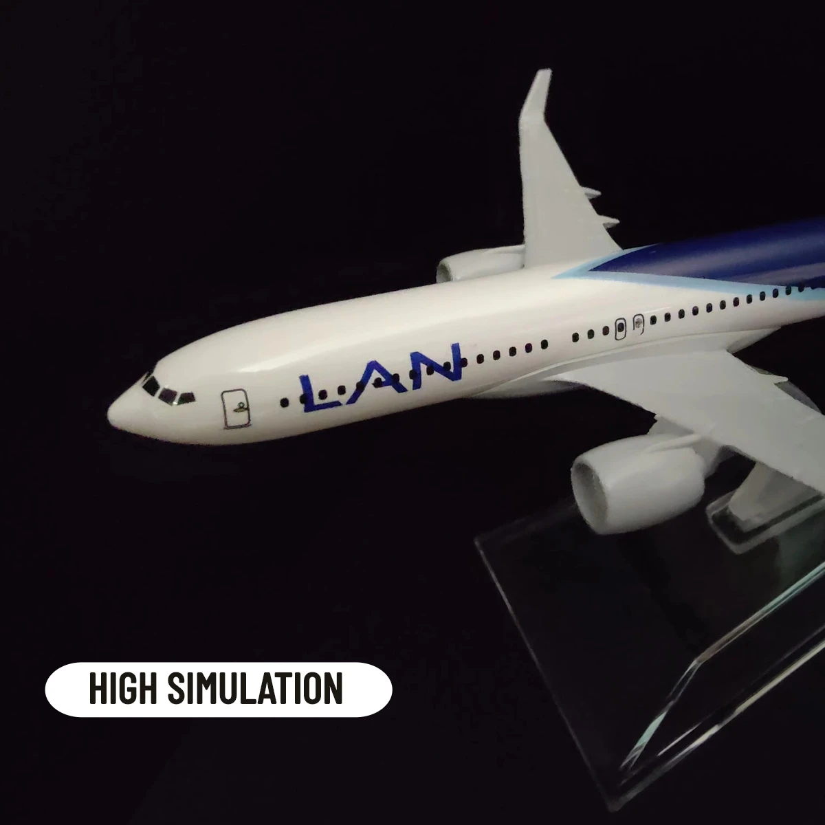 Play Scale 1:400 Metal Aiplane Replica 15cm Chile LAN LATAM Latin Airlines Aircr - £25.86 GBP