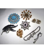Vintage Costume Jewelry Lot Rhinestone 5 Brooches, Earrings, Bracelet C3736 - £38.33 GBP