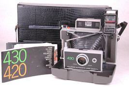 Vtg Polaroid 430 Automatic Instant Camera Outfit-Faux Gator Case-Flash-M... - £48.50 GBP