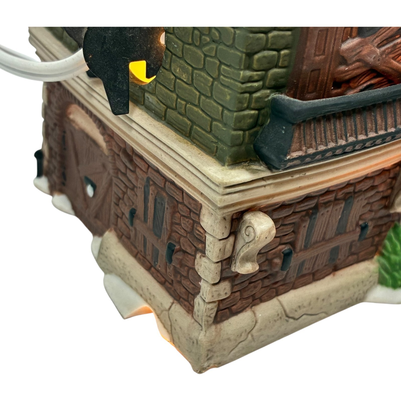 Department 56 Dicken's Village Series The Flat of Ebenezer Scrooge #5587-5 READ! Item image 7