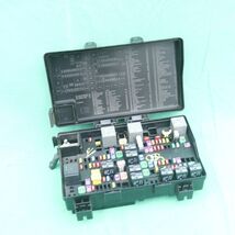 Mopar Dodge Chrysler TIPM Totally integrated power module Fuse Box P68322371AA image 2