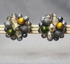 Vintage Faceted Bead Cluster Flowers Beaded Gold-tone Clip-on Earrings W Germany - £15.58 GBP