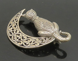 JEZLAINE 925 Silver - Vintage Crescent Moon &amp; Sitting Cat Brooch Pin - BP9271 - £32.32 GBP