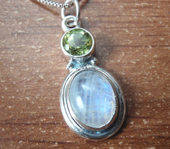 Faceted Peridot and Moonstone Cabochon 925 Sterling Silver Pendant - £10.03 GBP
