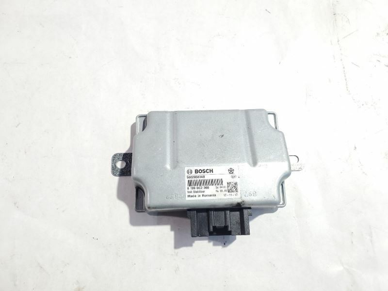 2018 Maserati Levante OEM 56029583 Volt Stabilizer Control Module   Item image 2