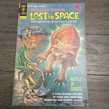 Vintage 1974 Gold Key Space Family Robinson #41 Bronze Age Lost In Space Comic - £5.27 GBP