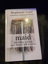 Maid: Hard Work, Low Pay, and a Mother&#39;s Will to Survive [Thorndike Press Large - £17.13 GBP