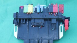 Mercedes W215 W220 Rear Fuse Relay Box SAM Module A-031-545-16-32, 0315451632 image 4