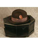 Cavanagh VTG Brown Fedora Men’s Feather Hat &amp; Box 7 1/8 Cleveland Ohio E... - £59.79 GBP