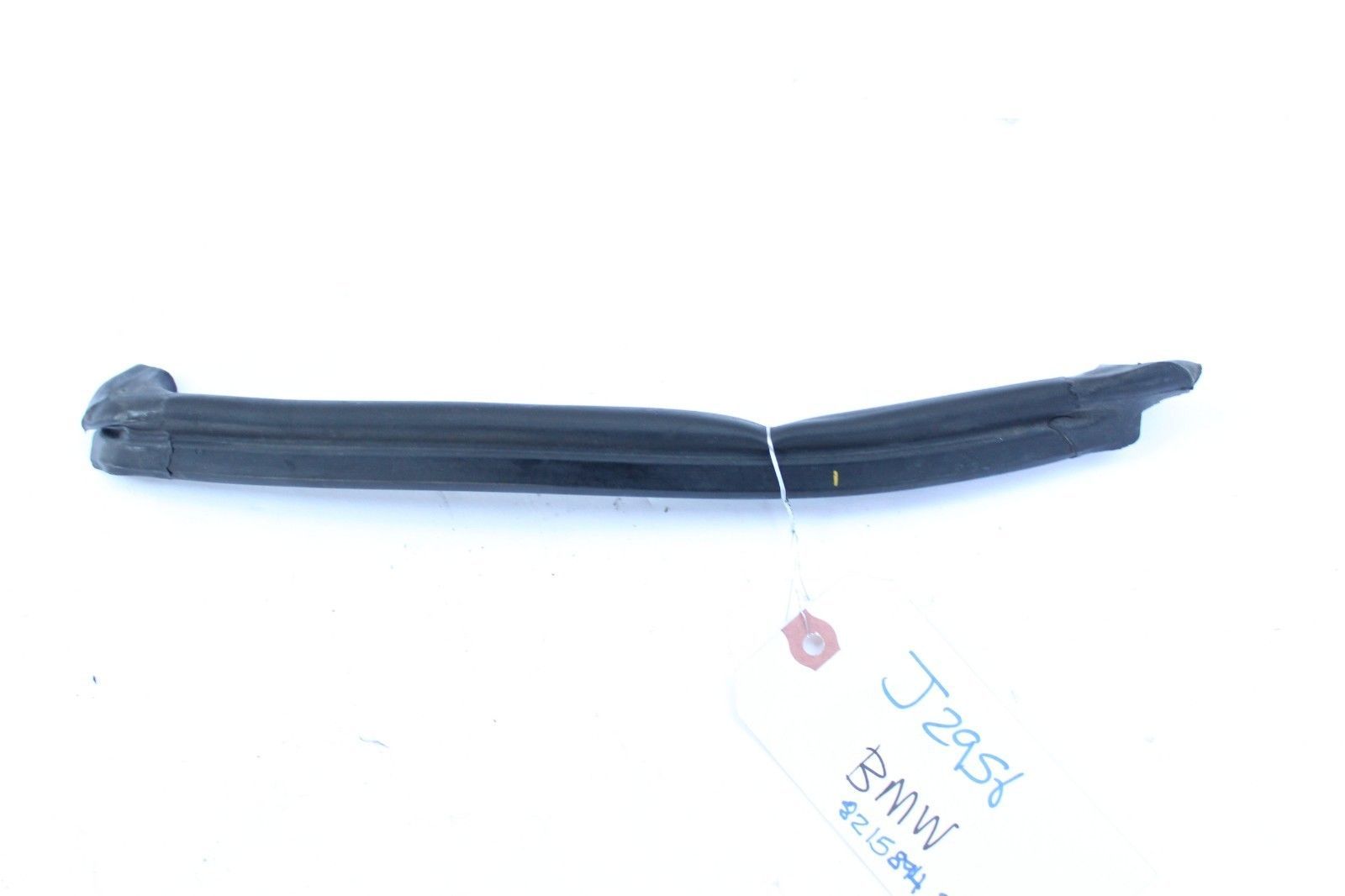 2000-2006 BMW E46 328I 325i 330i FRONT RIGHT ENGINE COMPARTMENT HOOD SEA... - $38.69