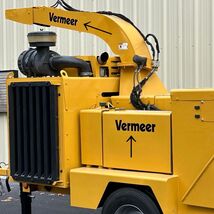 OEM 2015 Vermeer BC1800XL Wood Chipper Vinyl Decal Set New 2PC Oracle 24” - $34.64