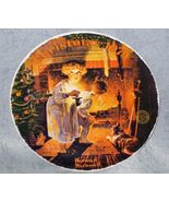 Norman Rockwell 1979 Christmas Plate Somebody’s Up There Knowles R70-16 - $25.14 CAD