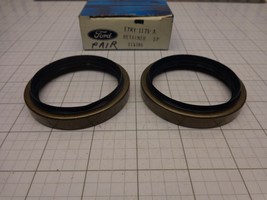 FORD OEM NOS E7RY-1175-A   Seal Retainer Hub Wheel Axle Bearing   Pair - $14.49