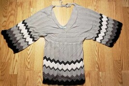 La Cite Women&#39;s Sweater Top Size: Medium CUTE Ladies Adorable Tie Neck - $16.82