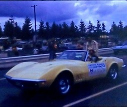 1971 Seattle Marquee Corvette Club Yellow Corvette Ready for Parade Car76 - £7.76 GBP