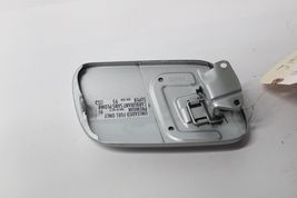 2004-2007 VOLKSWAGEN TOUAREG FUEL LID DOOR COVER J1971 image 2