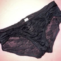 NWT Victoria&#39;s Secret S PANTY Black Lace RETRO - $19.79
