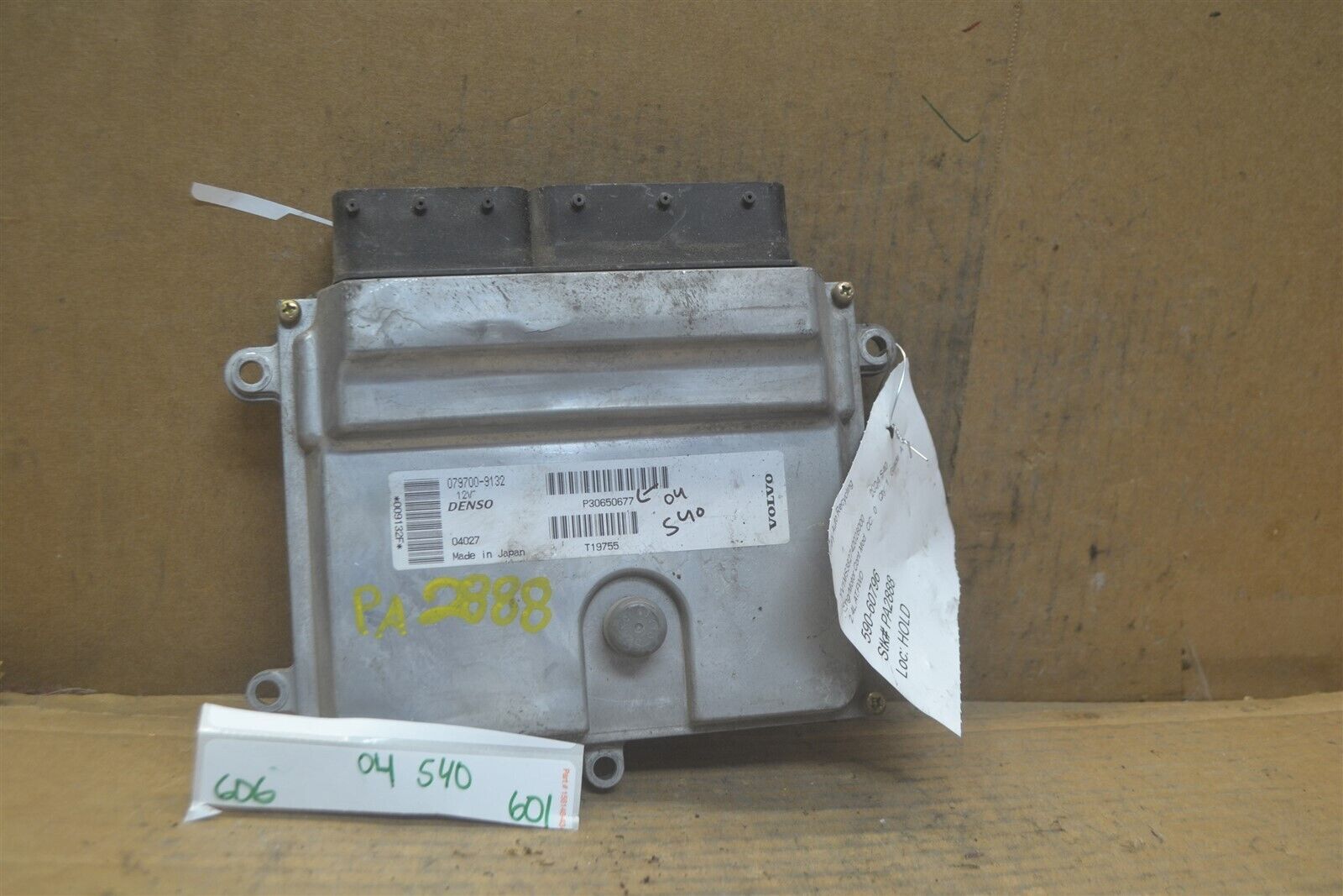 04-07 Volvo 40 50 70 Engine Control Unit ECU P30650677 Module 601-6d6  - $6.99