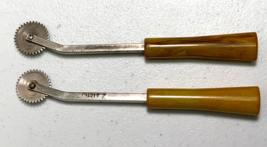 2 Vtg. Dritz Tracing Wheel Bakelite Butterscotch Handle Sewing Pattern Tool TWO - £14.38 GBP