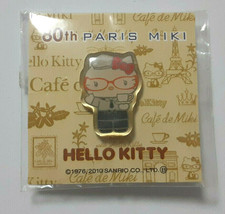 Hello Kitty Pin Badge PARIS MIKI Red Megane 80. Jahrestag Super Rare SANRIO - $25.15